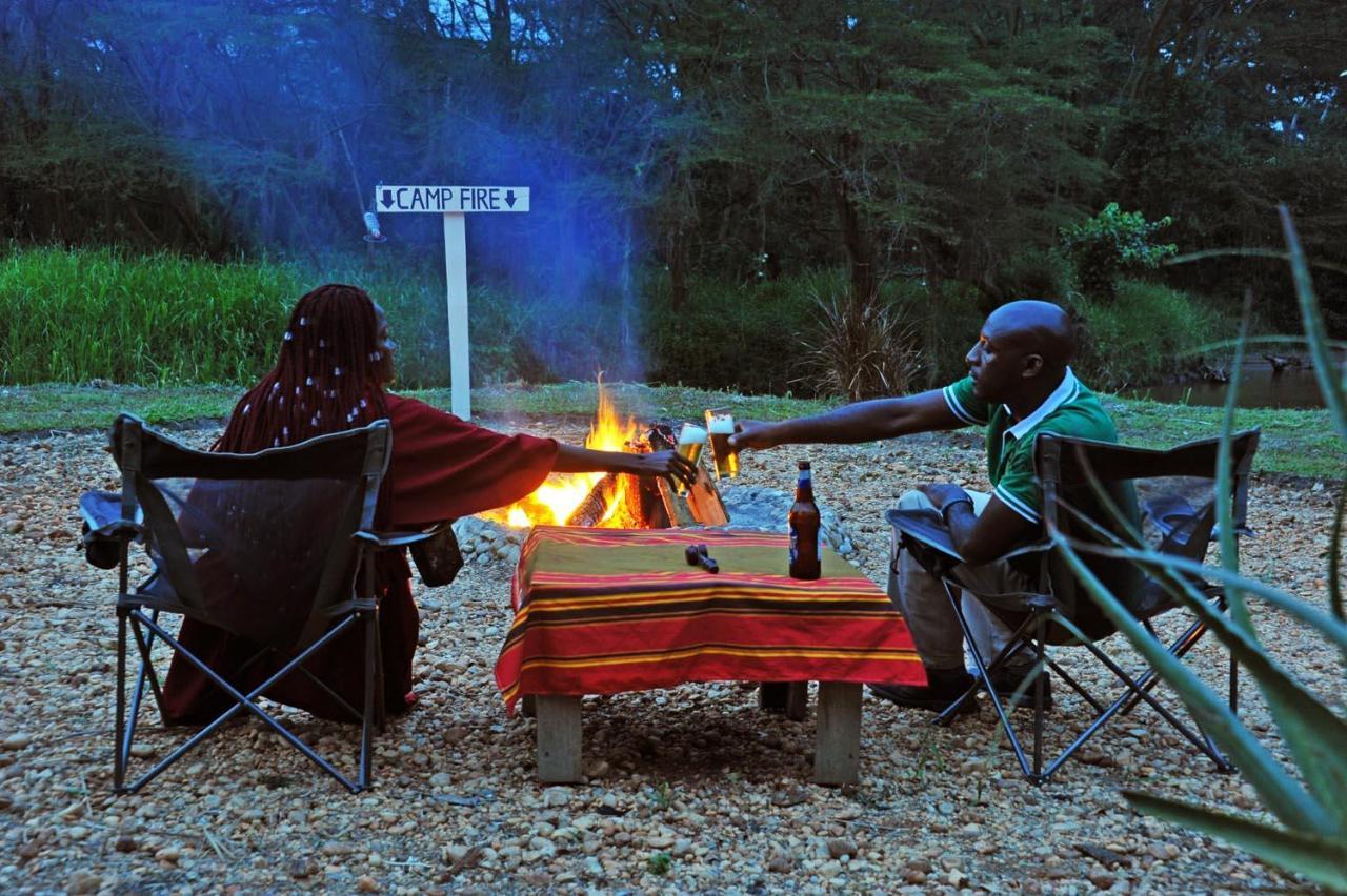 Bullbush River Camp Kihihi Luaran gambar